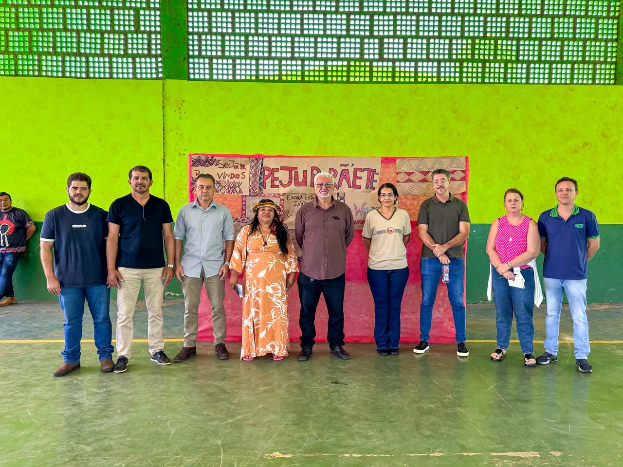 Câmara Municipal participa da oficialização da Escola Estadual Leia Aquino Pedro